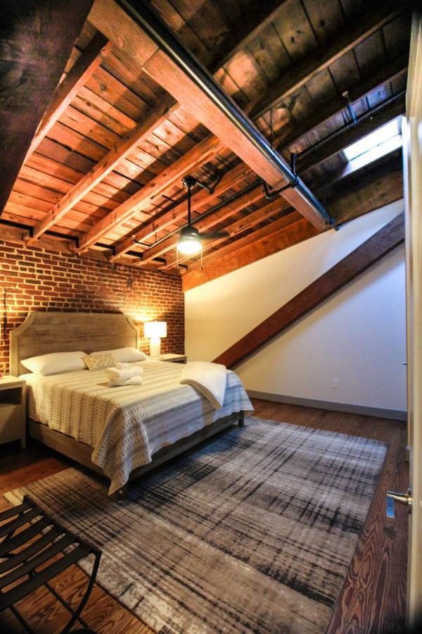 The Lofts At Downtown Salem Lejlighedshotel Eksteriør billede